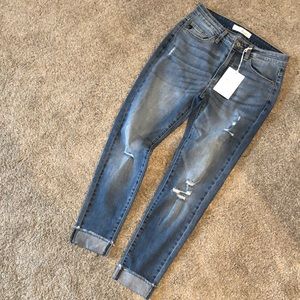 KanCan Annalise Skinny Distressed Scissor Hem